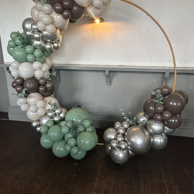 Balloon Hoop