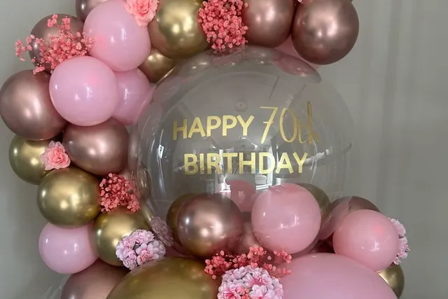 A Grab & Go balloon display ready for collection